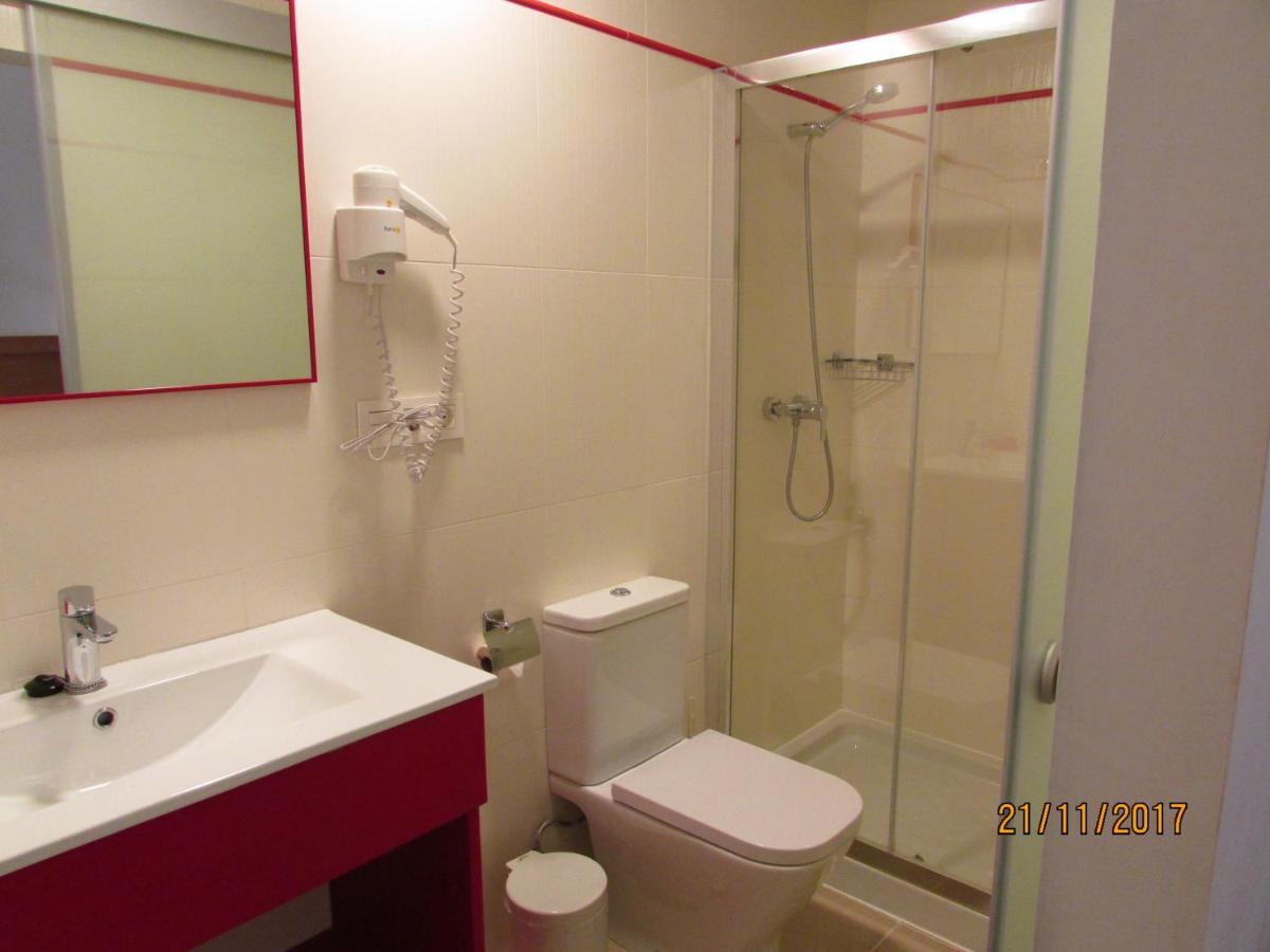 Hotel Goartin มาลากา ภายนอก รูปภาพ